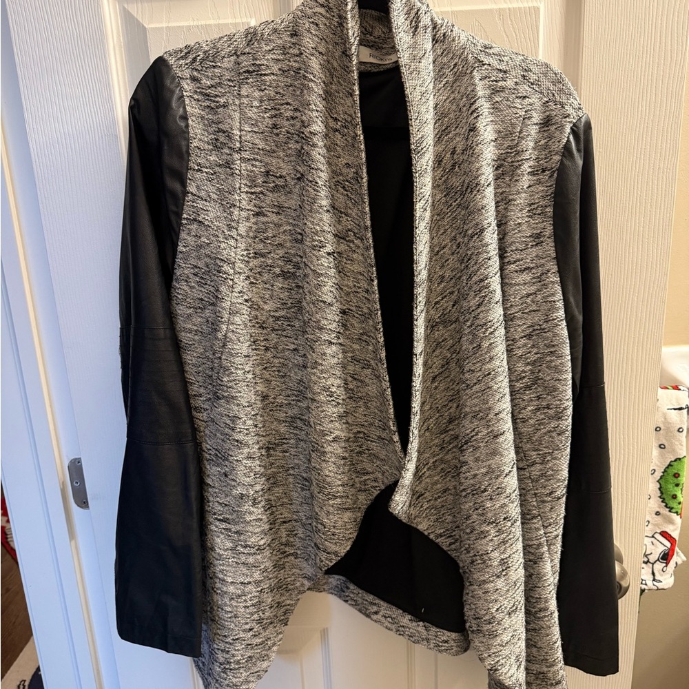 Plus size grey tweed like blazer with faux leather